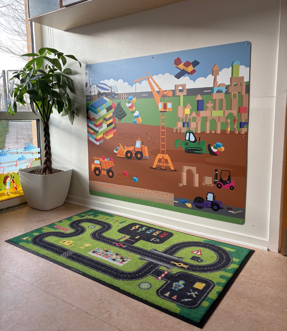 Legeplade til legezone i dagtilbud med konstruktion